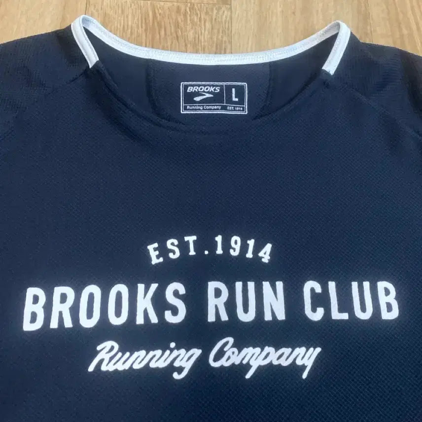 [BUNJANG] Brooks Running Short Sleeve T-Shirt - Size L / 브룩스 러닝 반팔티 L