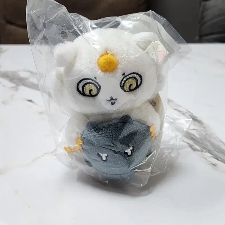 [BUNJANG] Cheekawa Anoko Monitor Desktop Plush / 치이카와 아노코 모니터 데스크탑  인형