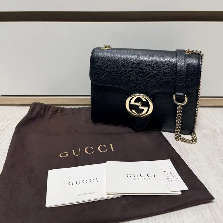 [BUNJANG] Gucci Interlocking Chain Shoulder Bag Black / 구찌 인터로킹 체인 숄더백 블랙