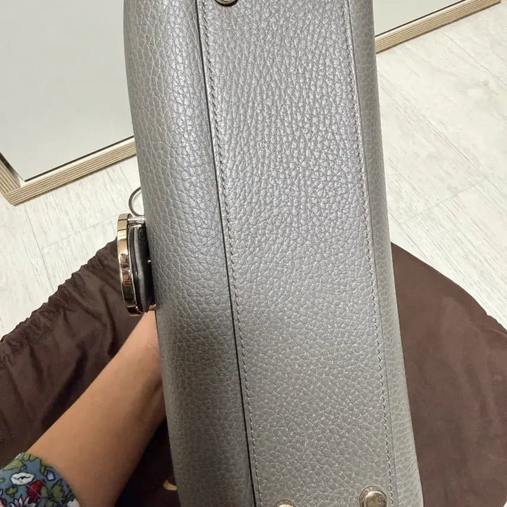 [BUNJANG] Gucci Interlocking Chain Shoulder Bag - Grey / 구찌 인터로킹 체인 숄더백 그레이