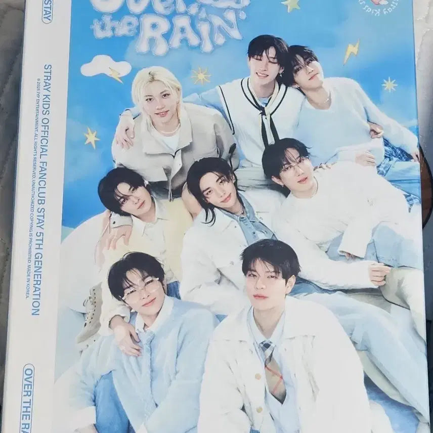 [BUNJANG] Stray Kids Fanclub 5th Generation Kit OVER THE RAIN / 스키즈 팬클럽 5기 키트 OVER THE RAIN 양도