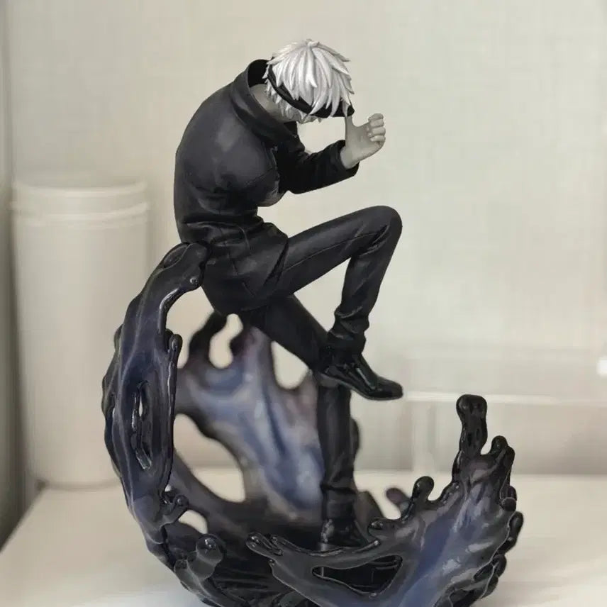 [BUNJANG] Satoru Gojo Shibuya Scramble Monochrome Ver. 1/7 Scale Figure / 고죠사토루 이스트림 시부야스크램블 흑백ver