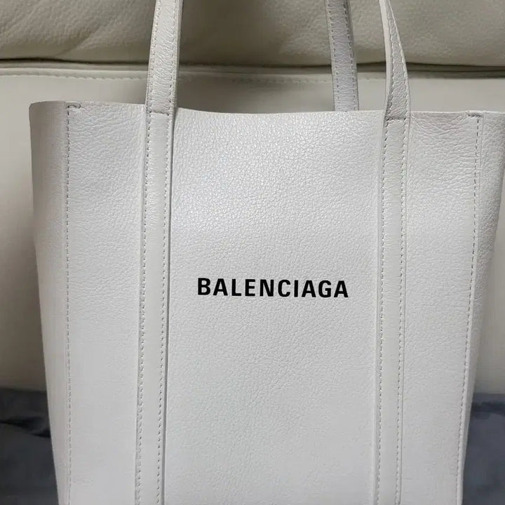 [BUNJANG] Balenciaga Everyday XXS Bag / 발렌시아가 에브리데이 xxs 정품