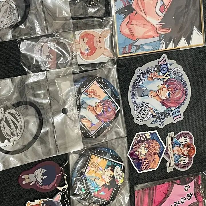 [BUNJANG] Shinkai Hayato/Yuto Acrylic Stand &amp; Goods Bundle / 겁쟁이페달 신카이 하야토/유토 기타 굿즈 일괄 + 아크릴 스탠드