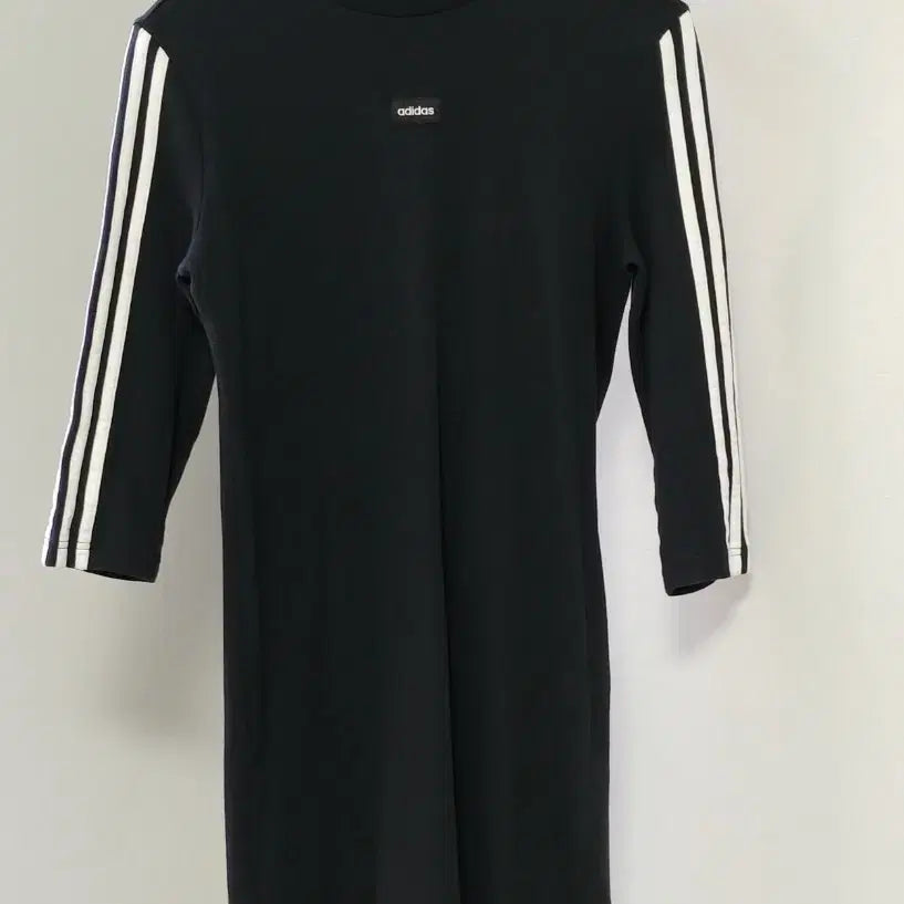 [BUNJANG] Adidas 3-Stripes Short/7-Sleeve Dress (Size L) / 아디다스 정품 3스트립 반팔/7부 원피스 (L사이즈)