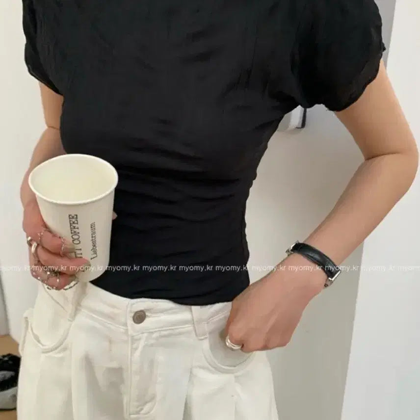 [BUNJANG] Liberty Pleats Blouse / 리버티 플리츠 블랙블라우스