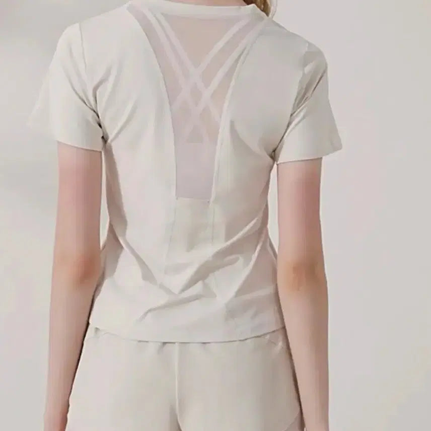 [BUNJANG] Mesh Back Training Set - Ivory, Size M / 등판 메쉬 트레이닝복 세트 M