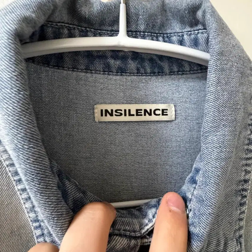[BUNJANG] In Silence Denim Short Sleeve Shirt S / 인사일런스 슬래시 워싱 데님 셔츠 S 팝니다 !