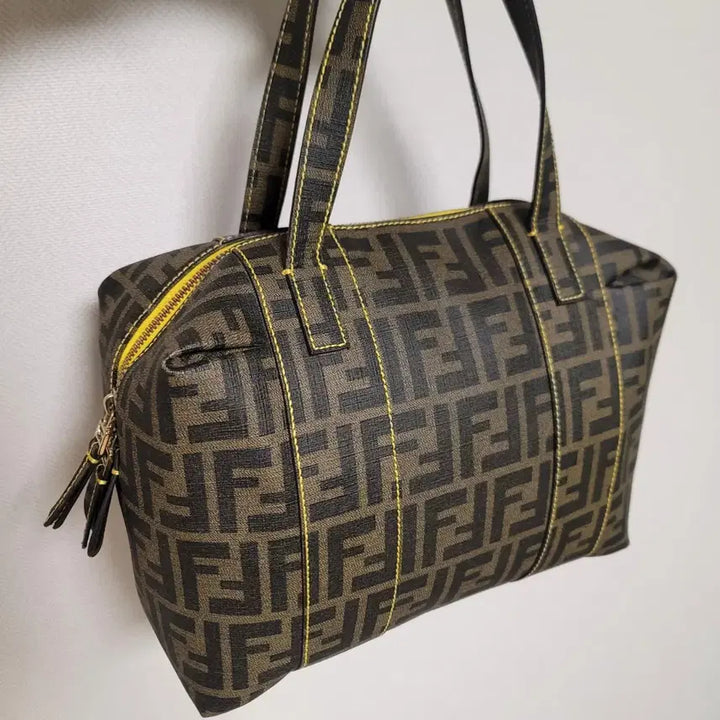 [BUNJANG] Fendi Zuca Spalmati Yellow Stitch Tote/Shoulder Bag / 정품 펜디 가방 주카 스팔마티 옐로우스티치 토트,숄더백 2way
