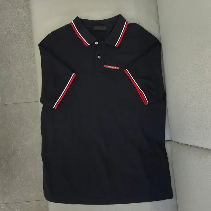 [BUNJANG] Prada Red Tab Polo T-Shirt / 105/ 프라다 레드탭 폴로 반팔