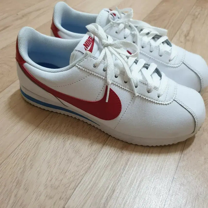 [BUNJANG] Nike Cortez White Red Blue Sneakers (250) / 나이키 코르테즈 흰빨파 운동화250
