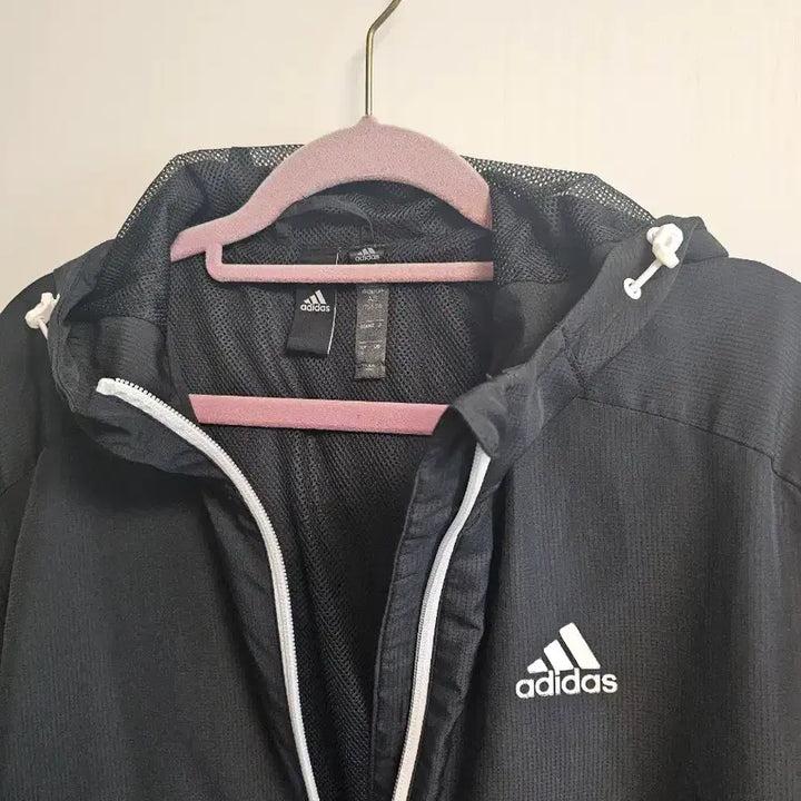 [BUNJANG] Adidas Hooded Windbreaker Jacket / 아디다스 바람막이