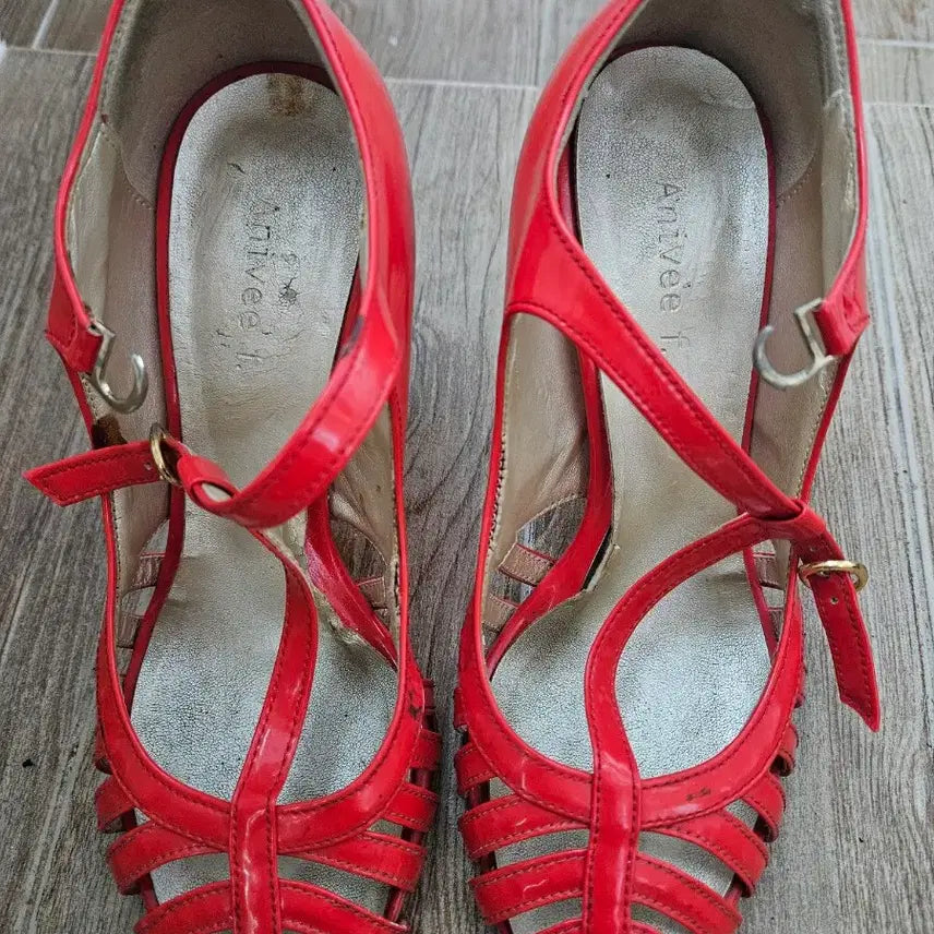 [BUNJANG] Anivee f. Enamel Strap Cage Heels (235) / [정품/레어] 아니베에프(Anivee f.) 에나멜 스트랩 케이지 힐