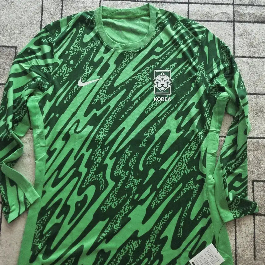 [BUNJANG] South Korea 2024 National Team Goalkeeper Issued Long Sleeve Jersey XL / [새상품]대한민국 2024 국대 골키퍼 선수지급용 기능성 긴팔 유니폼