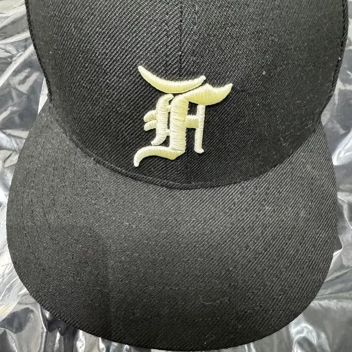 [BUNJANG] New Era Fear of God Cap Baseball Hat 7 3/4 / 뉴에라 피어오브갓(피오갓) 캡 야구모자  7 3/4 팝니다