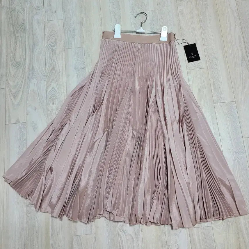 [BUNJANG] Lanvin Pleated Skirt Light Beige / [새상품] 랑방 플리츠 스커트 55 / 115만원