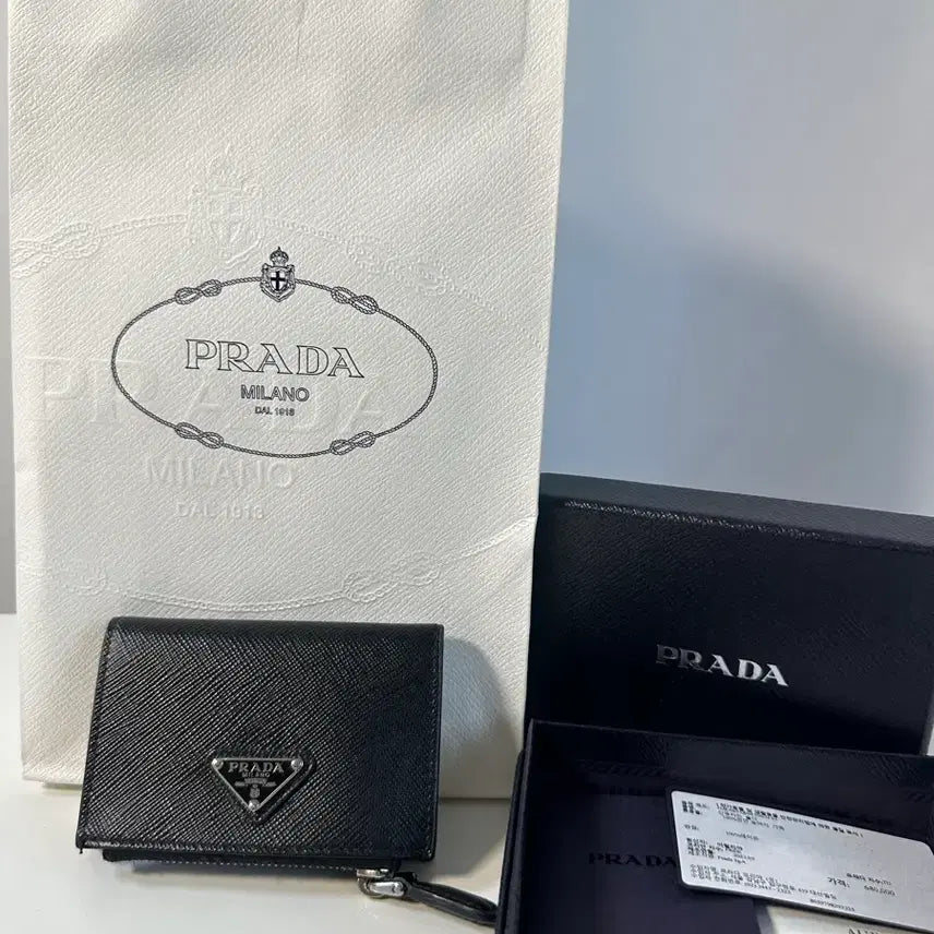 [BUNJANG] Prada Saffiano Leather Card Holder Black 1MC085 / (정품/풀구성)프라다 사피아노 레더 카드홀더 판매합니다.