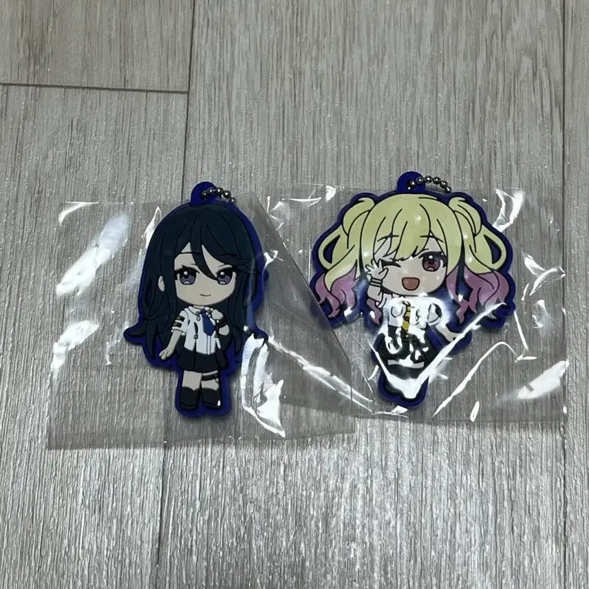 [BUNJANG] Project Sekai Movie Rubber Keychain Ichika, Saki / 프세카 극장판 러버 키링 이치카, 사키