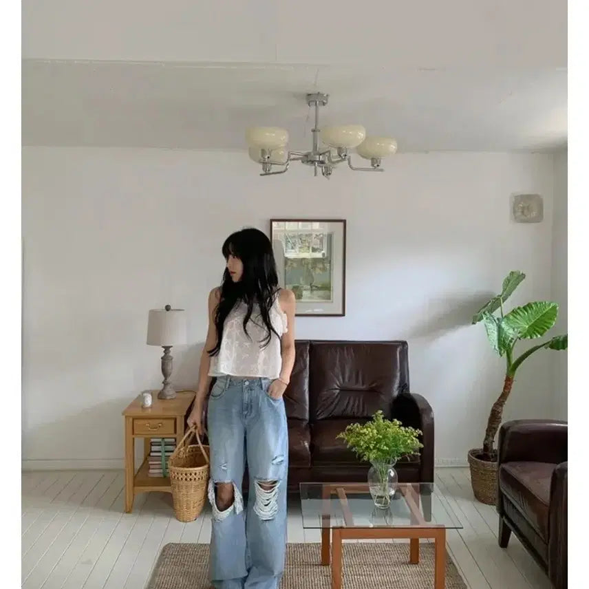 [BUNJANG] Distressed Wide Leg Jeans (Size S) / 데미지 와이드 청바지 S 새상품