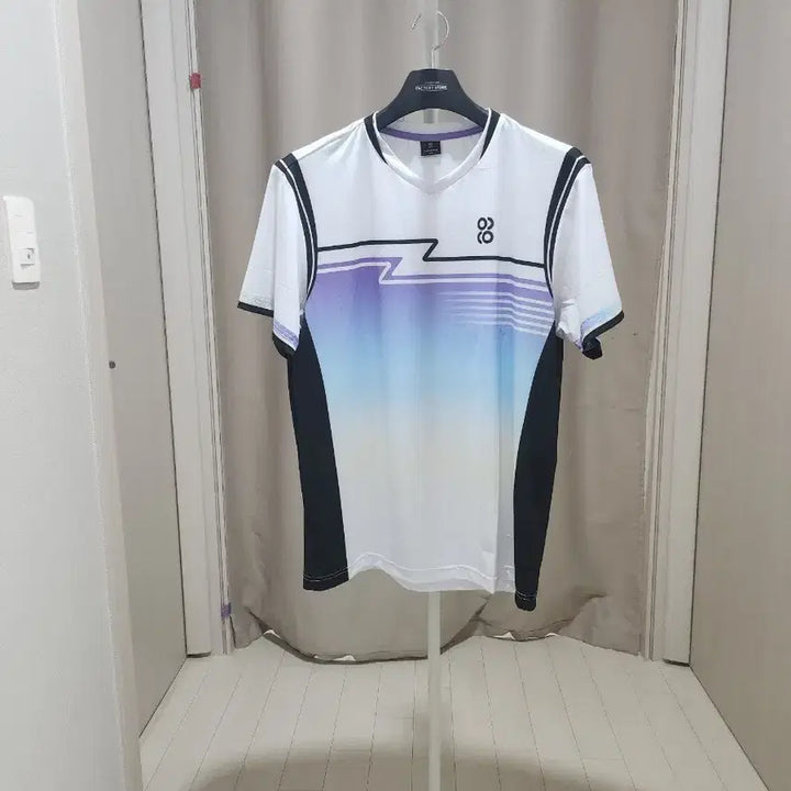 [BUNJANG] PUNA Performance Short Sleeve T-Shirt (White/Black) / 푸나 기능성 반팔 티셔츠 화이트/블랙