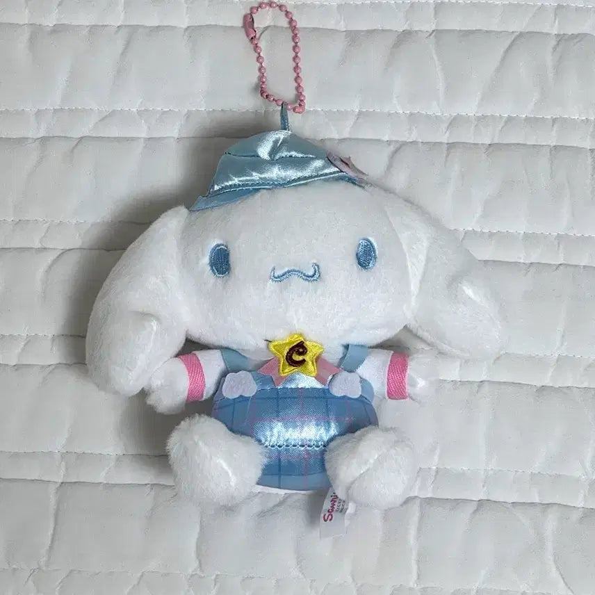 [BUNJANG] Cinnamoroll Hello Kitty Island Keyring Plush Doll / 시나모롤 헬로키티아일랜드 키링 인형