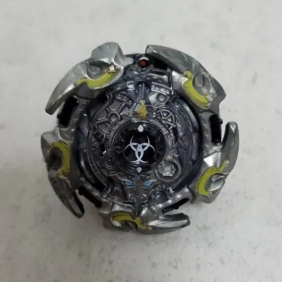 [BUNJANG] Beyblade (Silver Body) Toy / 베이블레이드 팝니다
