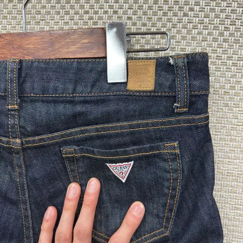 [BUNJANG] Guess Span Denim Jeans 26 Inch D00692 / 게스 스판 데님 청바지 26인치 D00692