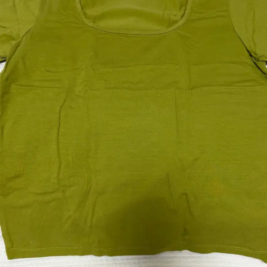 [BUNJANG] Our Cabinet Square Neck Short Sleeve T-Shirt Olive / 아워캐비넷 스퀘어넥 반팔티