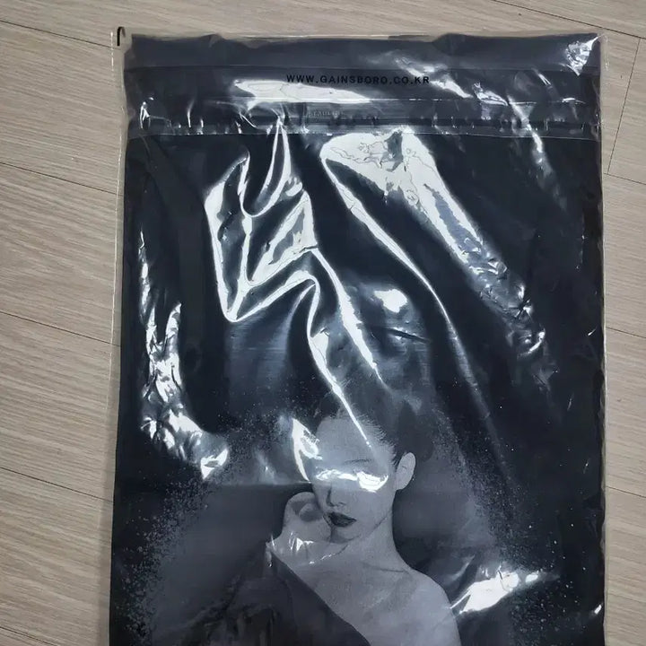 [BUNJANG] BLACKPINK Jennie XL T-Shirt / 블랙핑크 제니 XL 팝니다