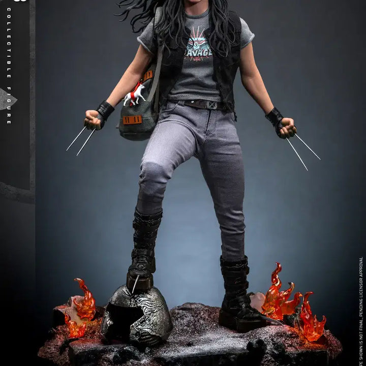 [BUNJANG] Hot Toys X-23 Laura (M reproduction) / 핫토이 x-23 로라 판매합니다.