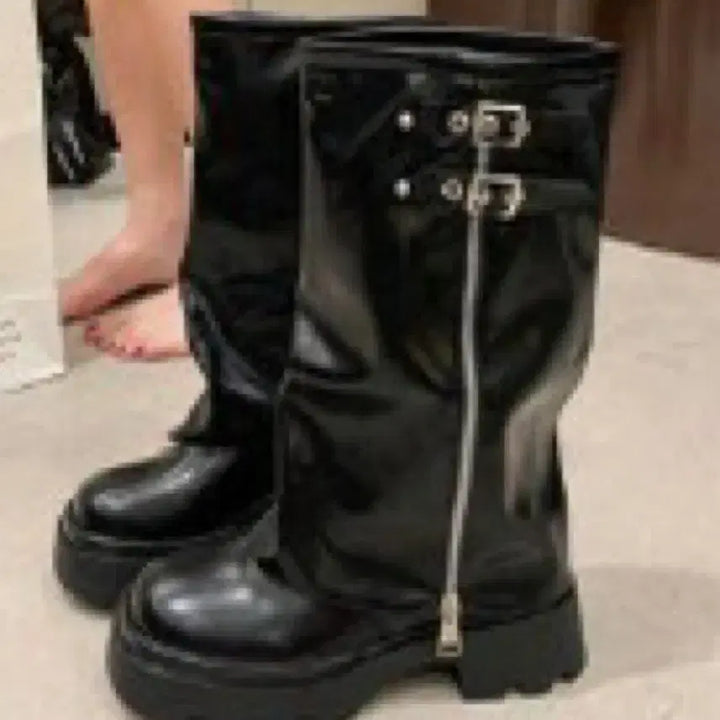 [BUNJANG] Black Cowgirl Walker Boots with Zipper Detail / 블랙 카우걸 워커 부츠