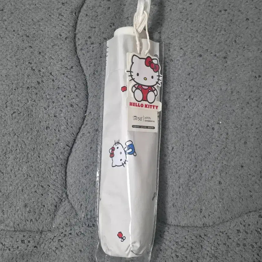 [BUNJANG] Crayon Shin-chan Hello Kitty Folding Umbrella / 크레용신짱 헬로키티 휴대용 우산