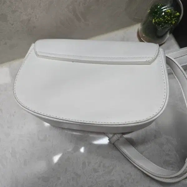 [BUNJANG] Diesel 1DR Natural Leather Shoulder Bag / 디젤/여성용/1DR/천연가죽/숄더백/정품/상태A