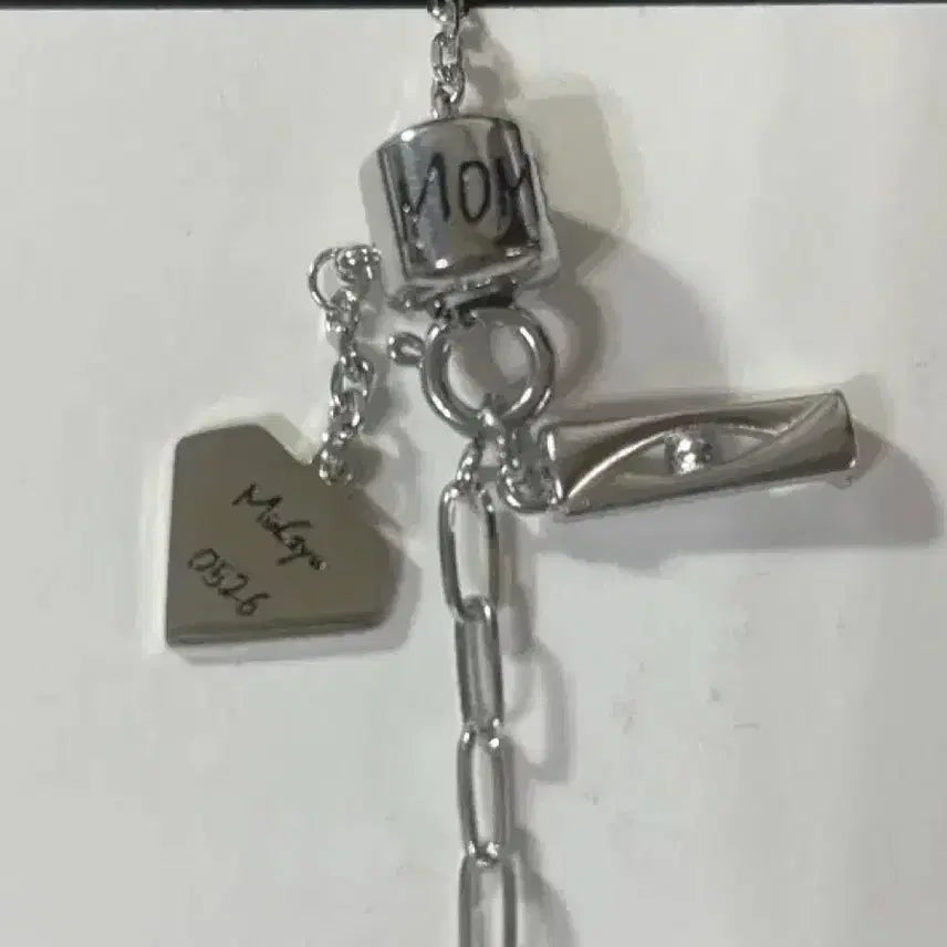 [BUNJANG] SEVENTEEN 7th Anniversary Moment Mingyu Bracelet / 세븐틴 7주년 모먼트 민규 팔찌 + 참