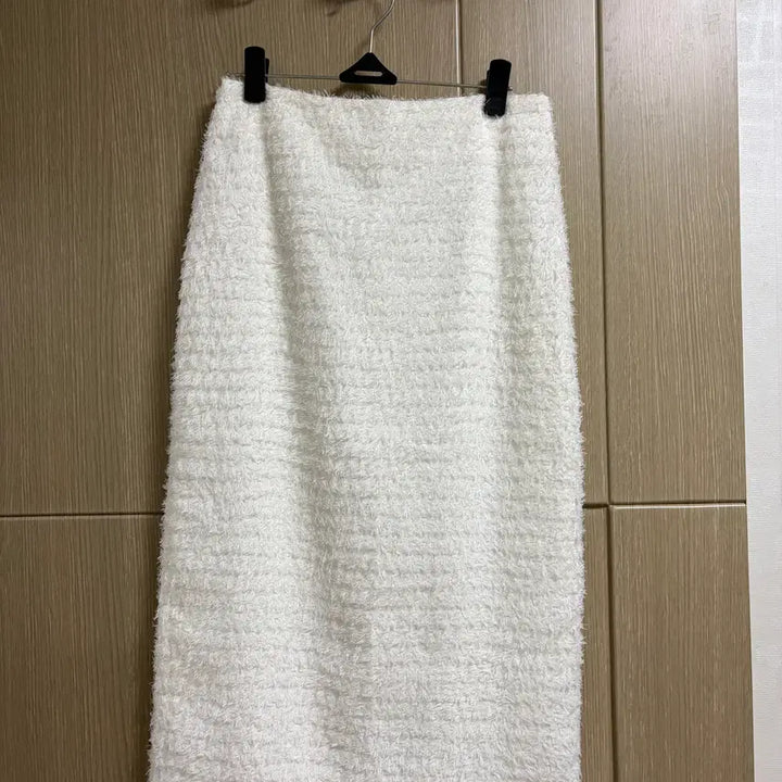 [BUNJANG] sie Lilia Textured Skirt Ivory XS / sie 시에 릴리아 텍스쳐드 스커트 아이보리 XS 사이즈 팔아요