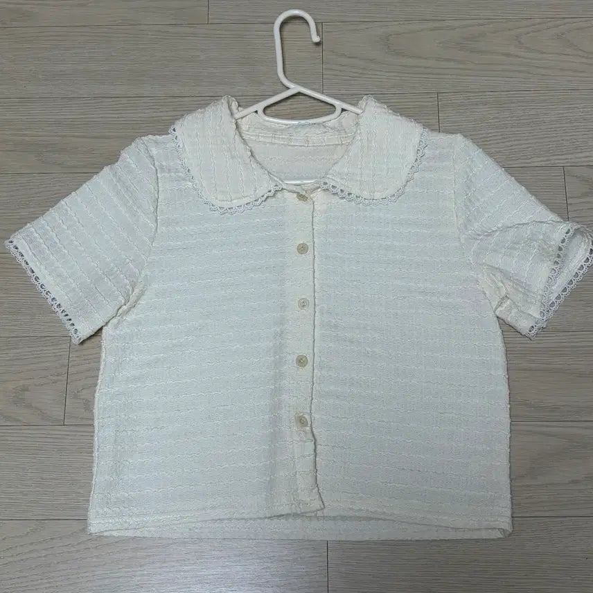 [BUNJANG] Short Sleeve Blouse / 반팔 블라우스