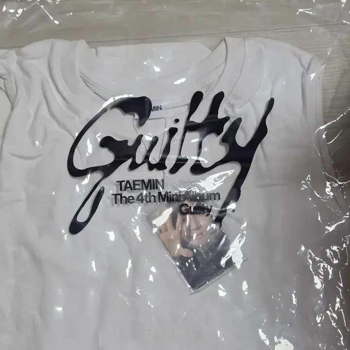 [BUNJANG] Taemin Guilty Sleeveless T-shirt with Photocard / 태민 길티 슬리브리스 새상품