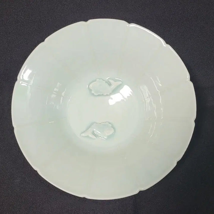 [BUNJANG] Yingqing Ware Celadon Porcelain Flower-shaped Dish / 중국 영청요 청백자