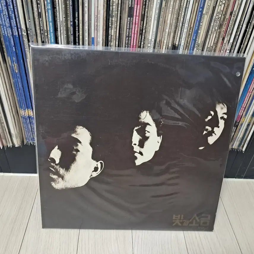 [BUNJANG] Bitgwa Sogeum 1st Album (1990) Vinyl LP / LP..빛과소금1집 초반(1990년)