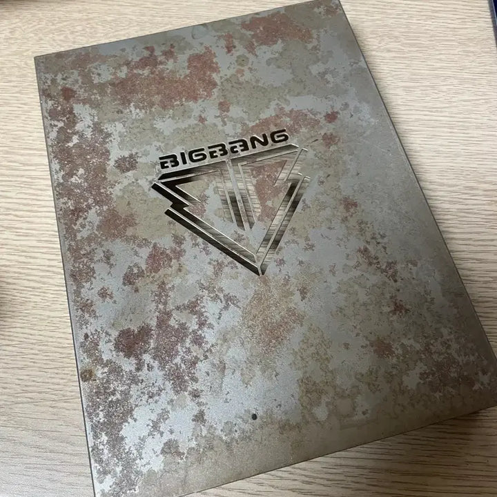 [BUNJANG] Big Bang Alive First Press GD Version Album with Photocard / 빅뱅 얼라이브 초판 앨범 지디 버전 포카 포함