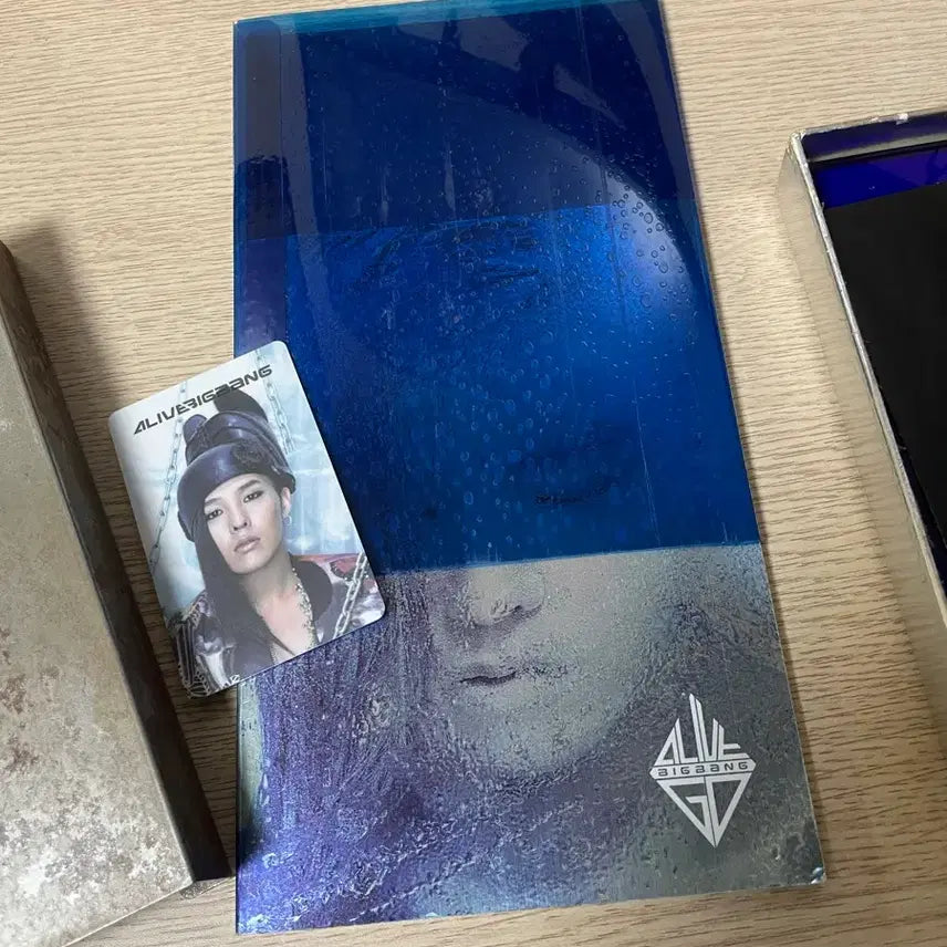 [BUNJANG] Big Bang Alive First Press GD Version Album with Photocard / 빅뱅 얼라이브 초판 앨범 지디 버전 포카 포함