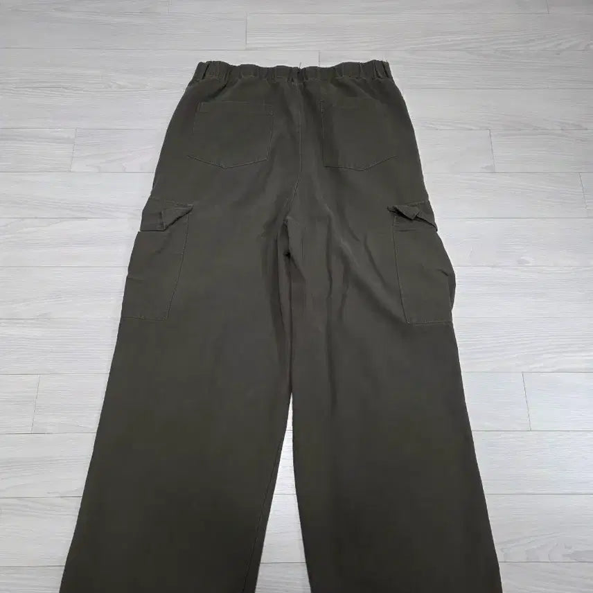 [BUNJANG] Goodlife Works Wide Big Pocket Bending Cargo Pants Khaki L / 굿라이프웍스와이드 빅포켓 밴딩 카고 팬츠 카키 L 라지