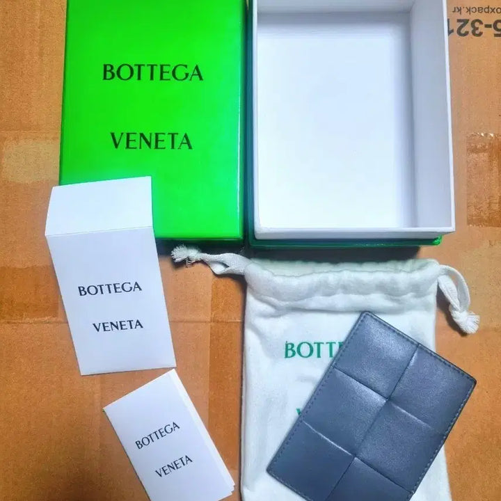 [BUNJANG] Bottega Veneta Card Holder Full Box / S+급 보테가베네타 카드지갑 풀박스(정품)