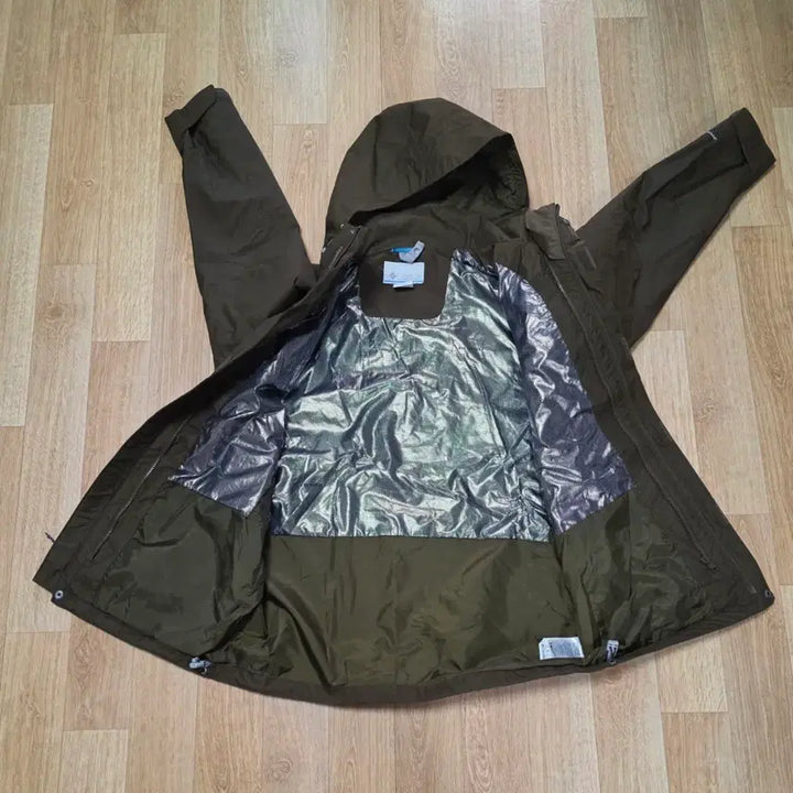 [BUNJANG] Columbia Omni-Tech Windbreaker Men&