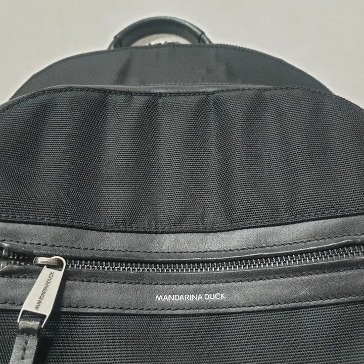 [BUNJANG] Mandarina Duck Black Backpack Bag / 만다리나덕 블랙 백팩 가방