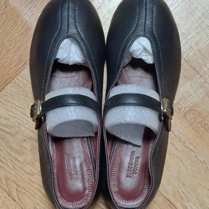 [BUNJANG] SUECOMMA BONNIE Mary Jane Flats 360 / 슈콤마보니 데일리 메리제인 플랫 360 230