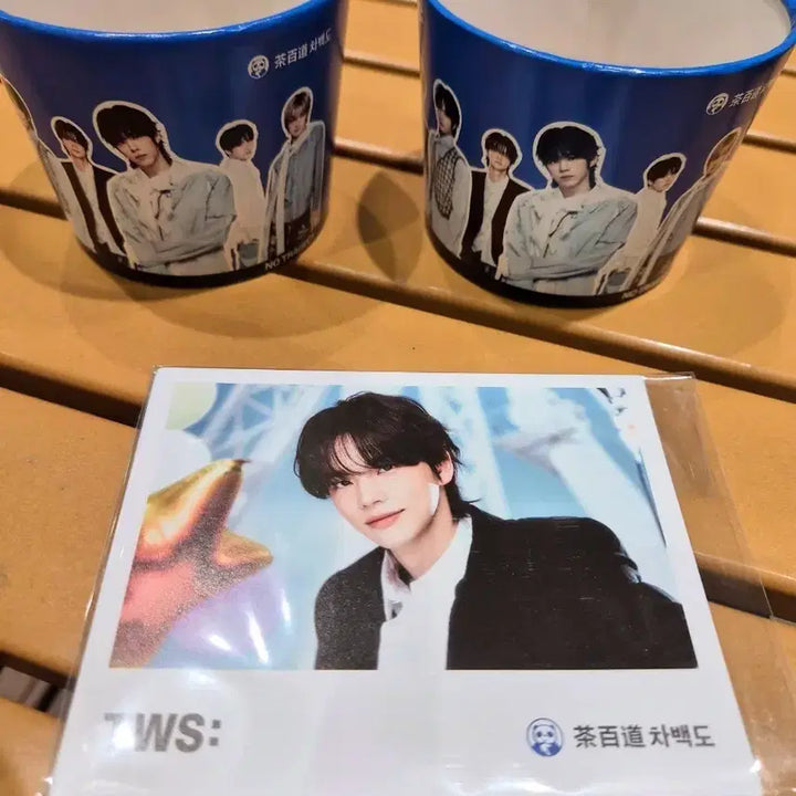 [BUNJANG] TWS Cha Hakyeon Cup Holder Set with Postcard Set / 투어스 차백도 컵홀더 2ea + 엽서세트 1ea