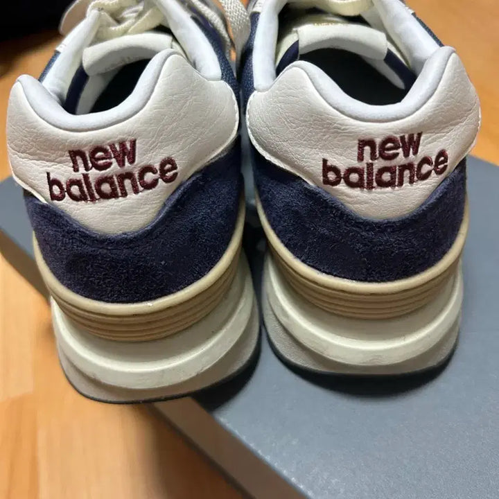 [BUNJANG] New Balance 574 Legacy Navy Sneakers (275mm) / 뉴발란스 574 레거시 네이비 275