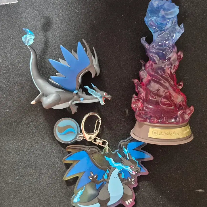 [BUNJANG] Pokemon Re-Ment Swing Vignette Mega Charizard + Acrylic Keyring Set / 포켓몬 리멘트 스윙비네트 메가리자몽+아크릴 키링 세트