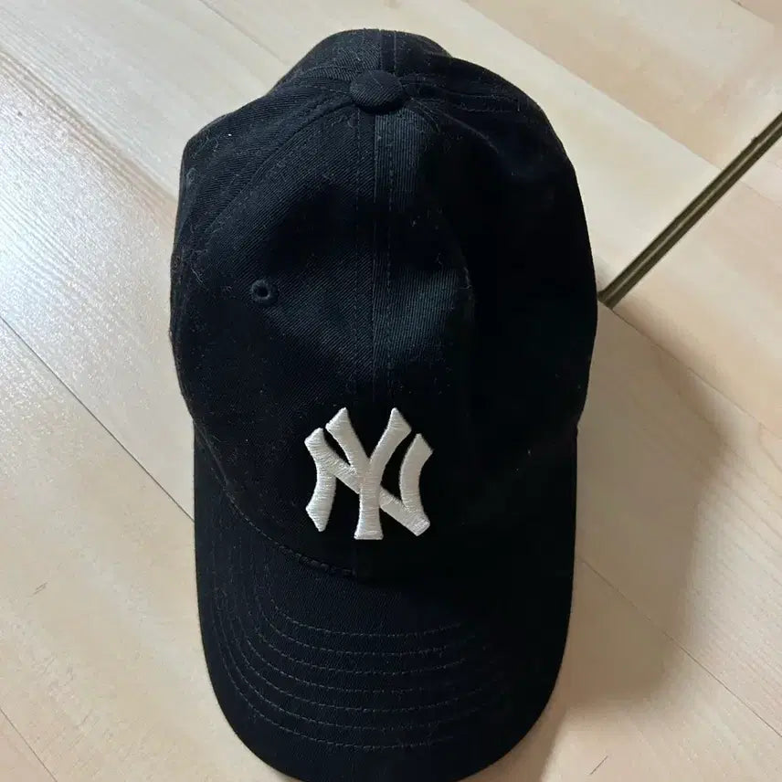 [SOLD OUT] MLB mlb 에이스 언스트럭쳐 볼캡 NY (BLACK)